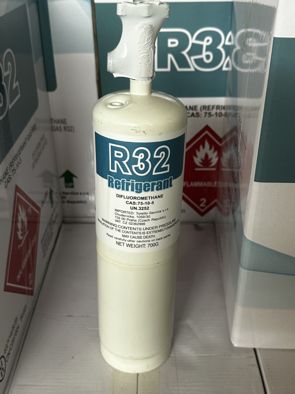 r32 700gr